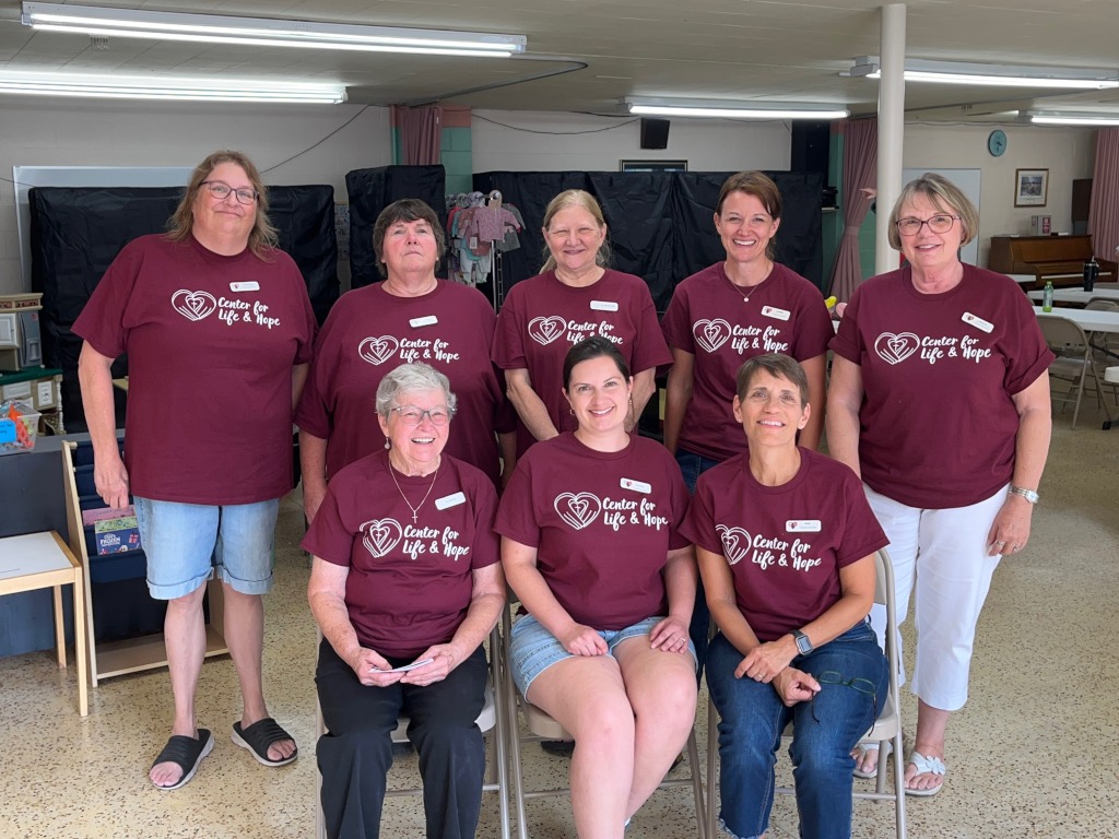 Group photo of Center for Life and Hope volunteers